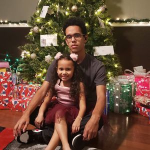 Meet your Posher, Kenia